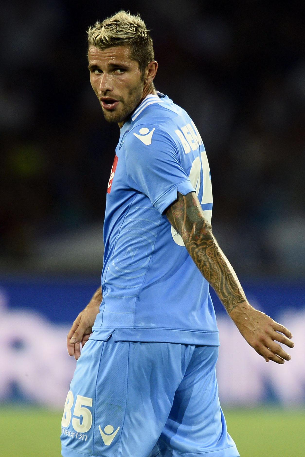 Behrami Valon Napoli 2013 maglia azzurra partita ifa